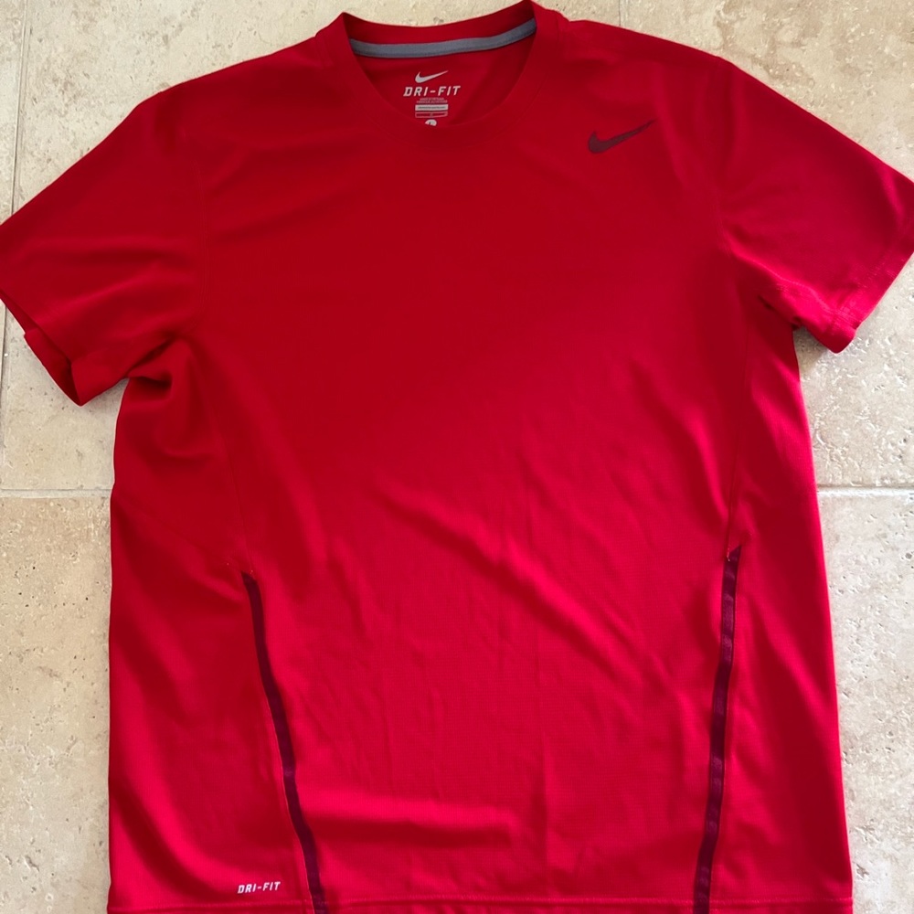 Nike Dri-fit tennis shirt